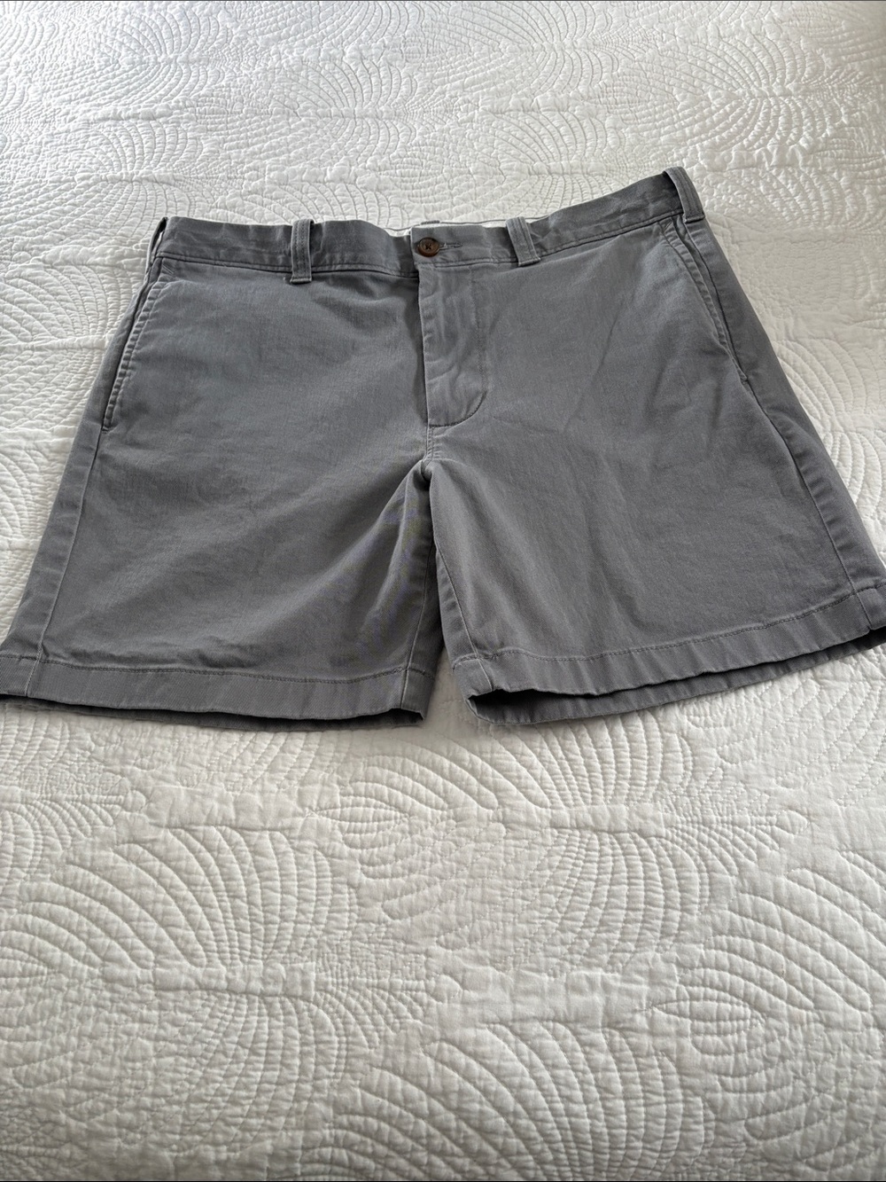 J. Crew Men's Slate Gray Flat-Front Chino Shorts